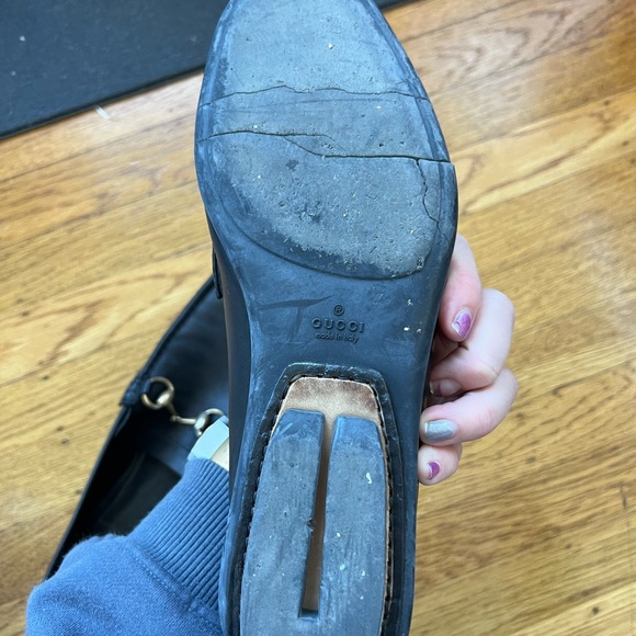 Gucci Horsebit Black Leather Loafers - Picture 6 of 8